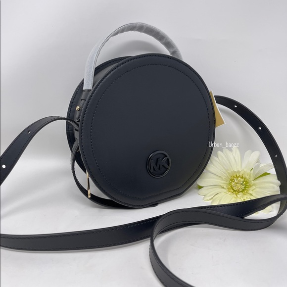 Michael Kors Bags Michael Kors Aidy Medium Th Canteen Crossbody Poshmark